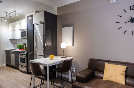 Castle Lofts - Photo 5