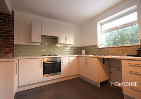 Youatt Avenue, Prescot, L35 5BU - Photo 3