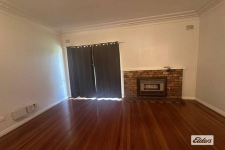 Family home in Taree West - Photo 4