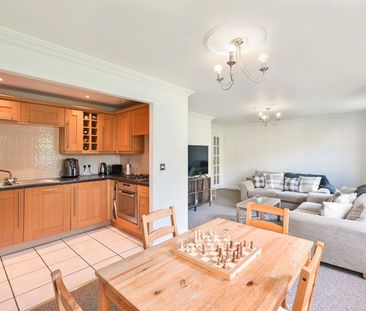 2 bedroom apartment to rent - Photo 4