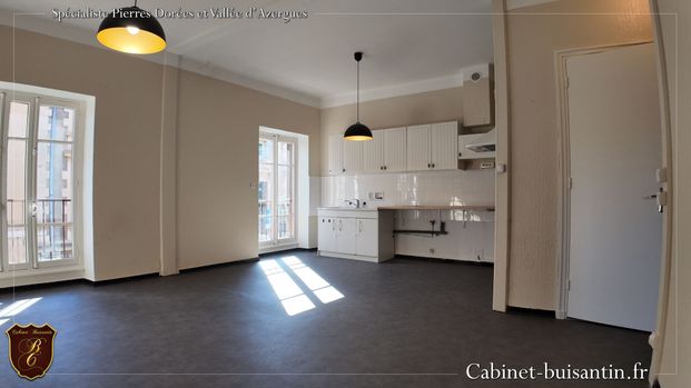 Location Appartement 3 pièces 66m² CHESSY 69380 - Photo 1