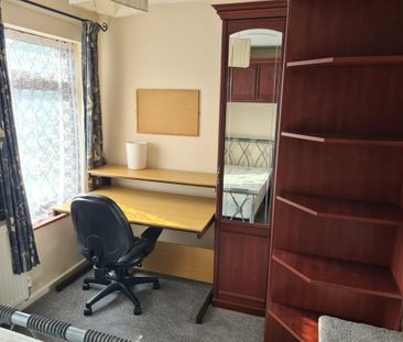 4 Bed Student Accommodation - Photo 1