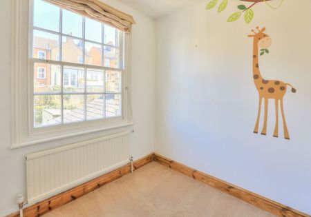 Available unfurnished from 20/05/2026 - Photo 3