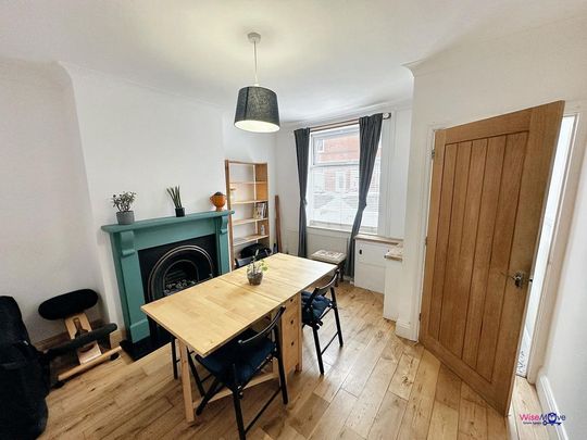 2 bedroom terraced house to rent - Photo 1