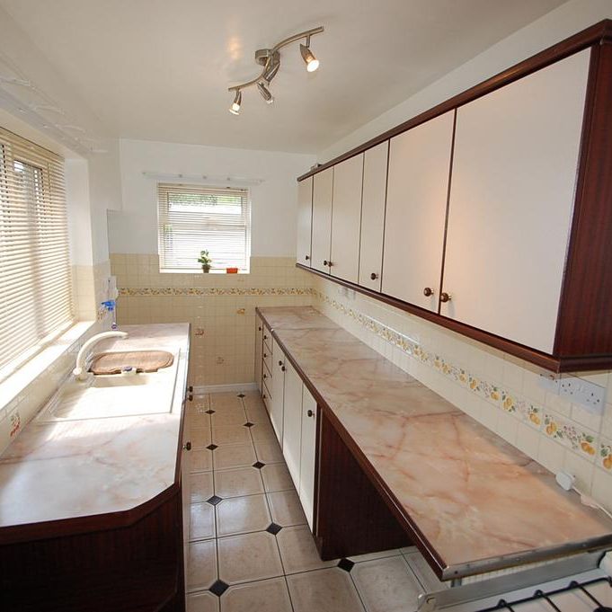 2 bedroom house to rent - Photo 1