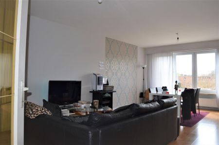 APPARTEMENT MET 2 SLAAPKAMERS IN RUSTIGE STRAAT - Photo 2