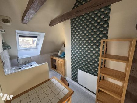 A LOUER A LAVAL APPARTEMENT MEUBLE - Photo 2