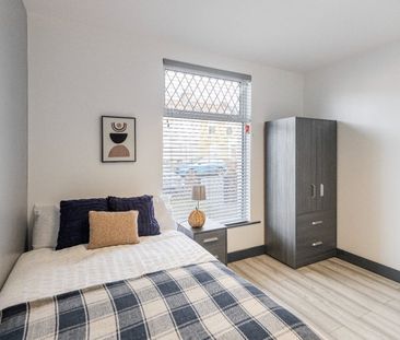 Studio Flat, Sandhurst Road, SE6 - Photo 3