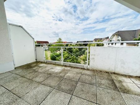 exklusive 2-Zimmer Wohnung mit Balkon / gepflegter Wohnpark - Photo 3