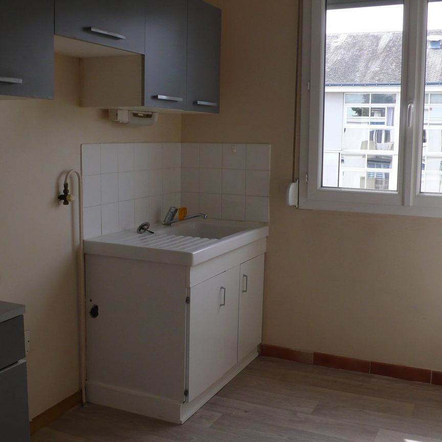 Location Appartement 1 pièce 30m² TOURS 37000 - Photo 1