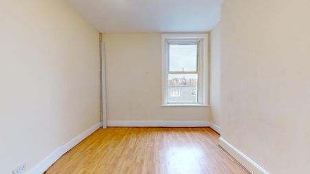 Lea Bridge Road, London, E10 - Photo 4