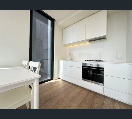 1912/65 Dudley St, West Melbourne, Vic 3003 - Photo 4