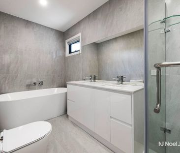 2/8 Fyfe Avenue, RINGWOOD - Photo 5