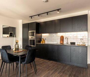 3 bedroom apartment to rent - Photo 4