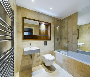 Flat to rent on - Photo 4