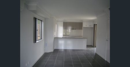 Modern Duplex - Photo 3