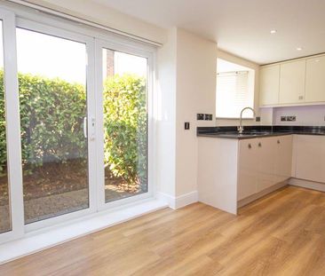 2 bedroom apartment to rent - Photo 6