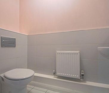 2 bedroom end of terrace house to rent - Photo 6