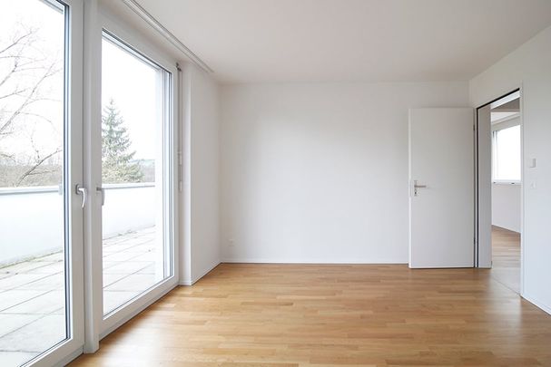 "Exklusives Wohnen mit Terrasse garantiert!" - Photo 1