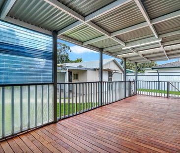 RENOVATED FOUR BEDROOM HOME! - Photo 1