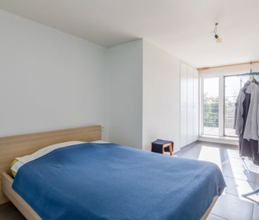 Fijn éénslaapkamer appartement met groot zonneterras. - Photo 1