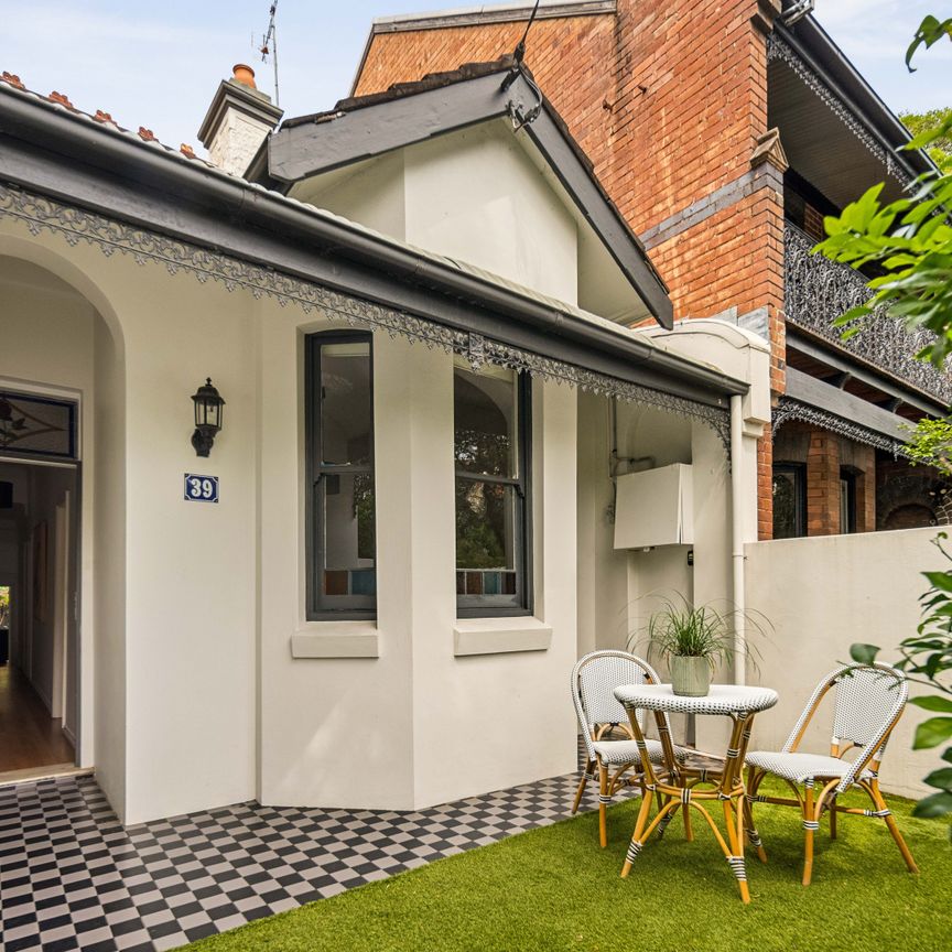 39 Maddison Street, Redfern NSW 2016 - House For Rent | Domain - Photo 1