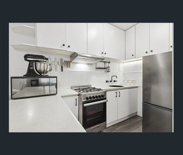 Modern North-East Coastal Apartment - Photo 4