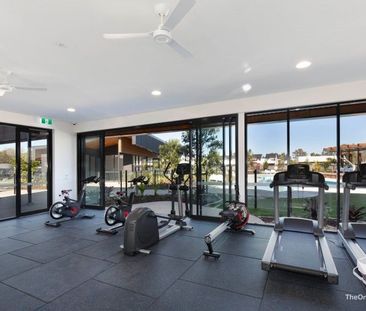 Stylish 2-Bedroom Unit with Resort-Style Facilities - Photo 3