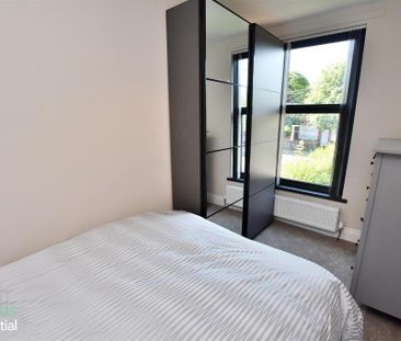 Apt 3, 244 Upper Newtownards Road, Belfast, BT4 3EU - Photo 4