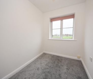 3 bed House - Semi-Detached for Rent - Photo 5