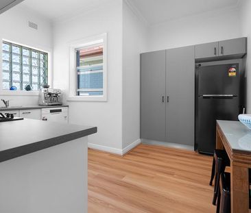 8/129 Lawson Street, Hamilton NSW 2303 - Apartment For Rent | Domain - Photo 4