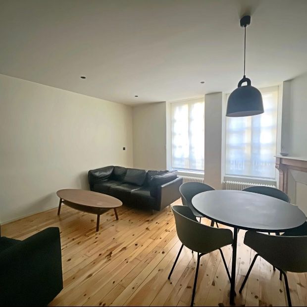 Apartment - Photo 1