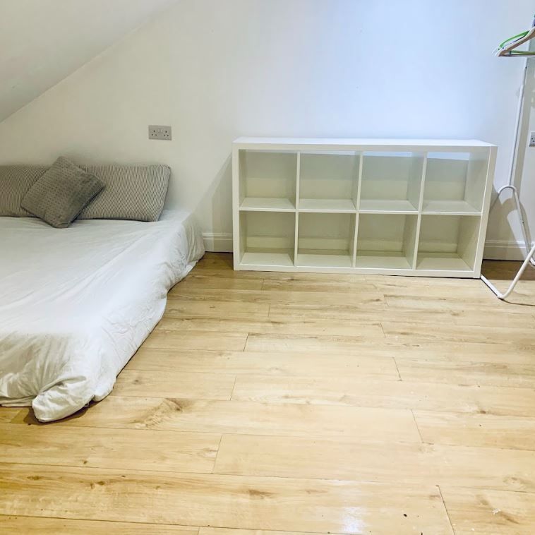 Room in a Shared Flat, B/G, E2 - Photo 1