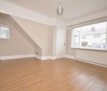 Heather Road, Heswall - Photo 2