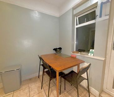 Room in a Shared House, Hendon Way, NW2 - Photo 1