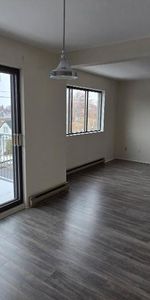À louer 4 1/2 pour personnes 50 ans et plus St-Hyacinthe - appartement / logement - Photo 4