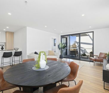 Convenient Location, Spectacular Outlook - Photo 5