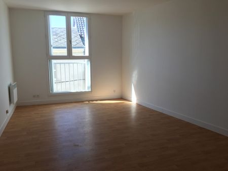 Location Appartement 2 pièces 49m² ORLEANS 45000 - Photo 5