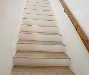 Large Detached Villa with panoramic Sea Views for a 3 month LET loc... - Photo 2