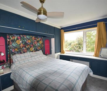 2 bedroom maisonette to rent - Photo 5