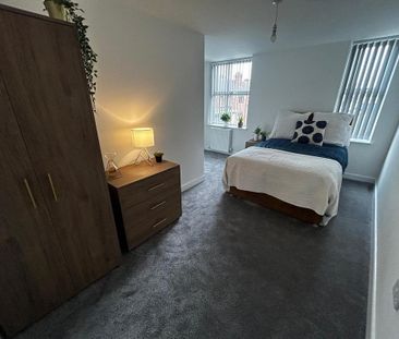 9 bedroom house to rent - Photo 4