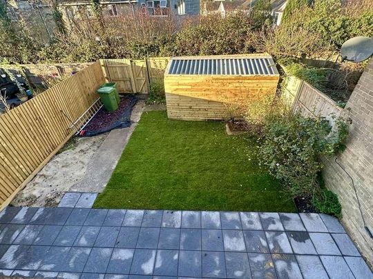 Westfield Road, Frome, BA11 - Photo 1