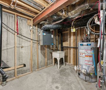 For Lease - 210 Harthill Way, Barrhaven, Ontario - Photo 2