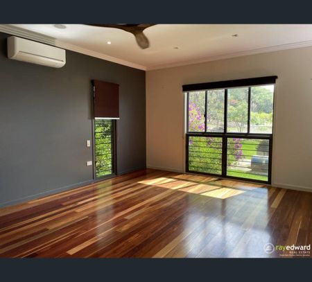 15 Jasmine Court, Dundowran Beach, Qld 4655 - Photo 2