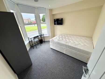 6 Bed End Terrace, Empress Road, L7 - Photo 5