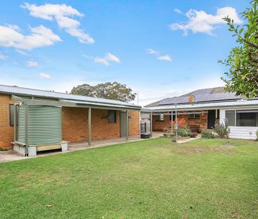 Fabulous Family Home! - Photo 3