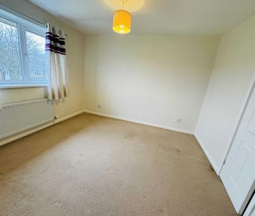 2 bedroom semi-detached house to rent - Photo 5