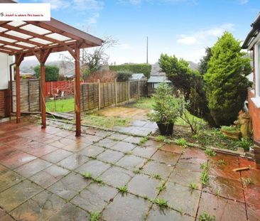 2 bedroom semi-detached bungalow to rent - Photo 3