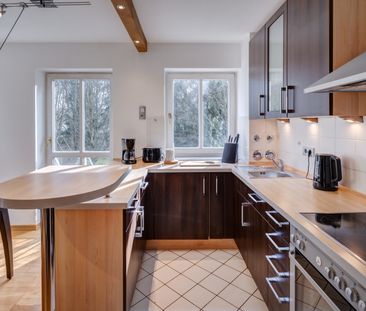 Sapcious 2-room apartment with duplex parking garage - Photo 6