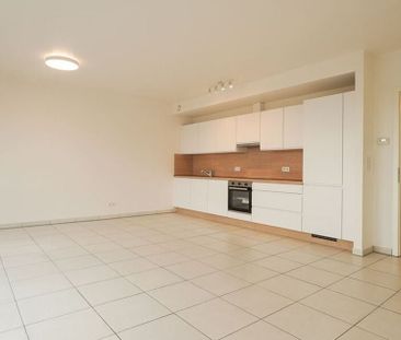 Appartement te huur in Saint-Servais voor € 940 met 2 slaapkamers - Photo 4